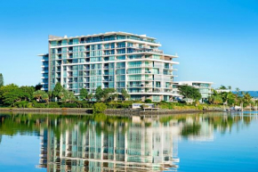  ULTIQA Freshwater Point Resort  Серферс-Парадайс